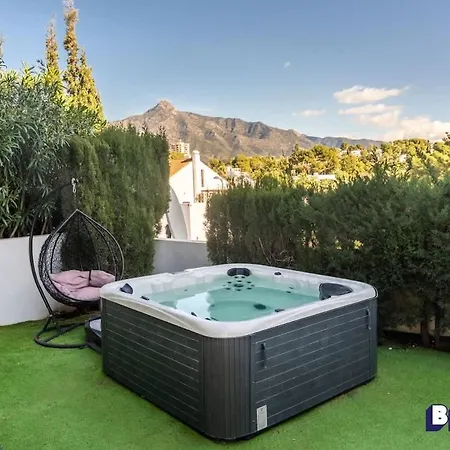 Apartment Luxurious Near Puerto Banus - Hot Tub *
