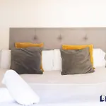 Luxurious Near Puerto Banus - Hot Tub شقة *