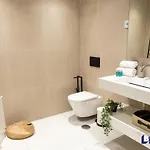 Luxurious Near Puerto Banus - Hot Tub شقة *