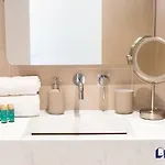 Luxurious Near Puerto Banus - Hot Tub شقة