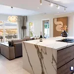 Luxurious Near Puerto Banus - Hot Tub * ماربيا
