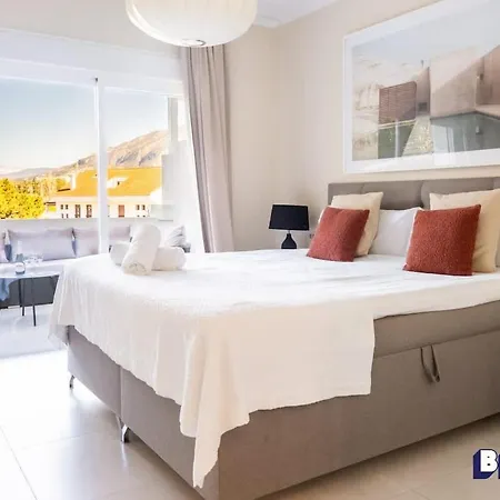 شقة Luxurious Near Puerto Banus - Hot Tub *