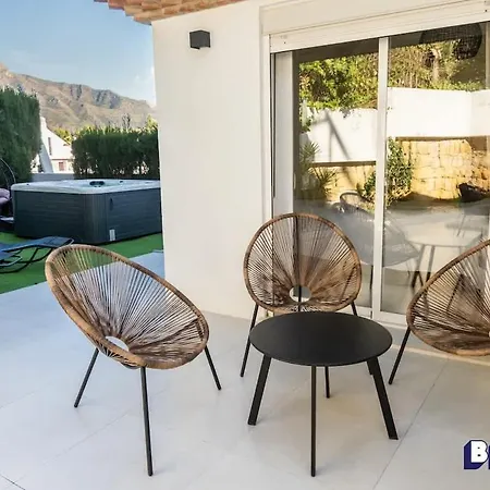 Luxurious Near Puerto Banus - Hot Tub Apartment