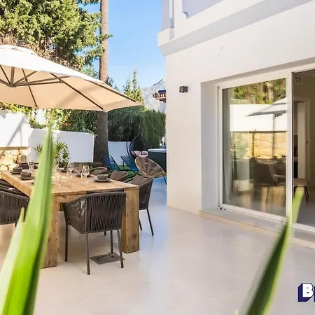 Апартаменты Luxurious Near Puerto Banus - Hot Tub *