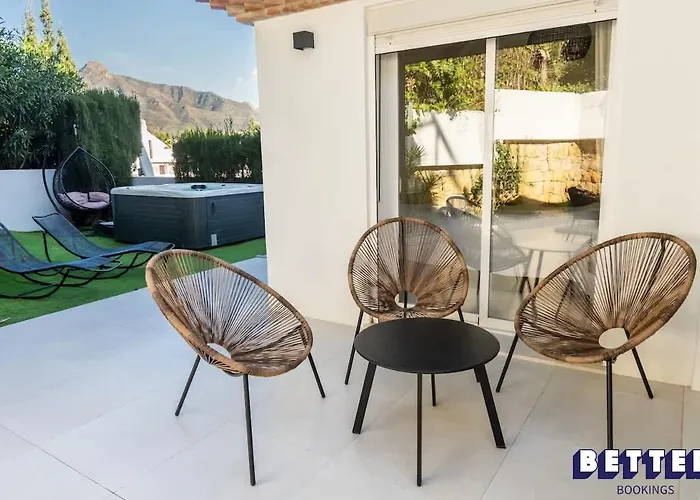 Luxurious Near Puerto Banus - Hot Tub 아파트