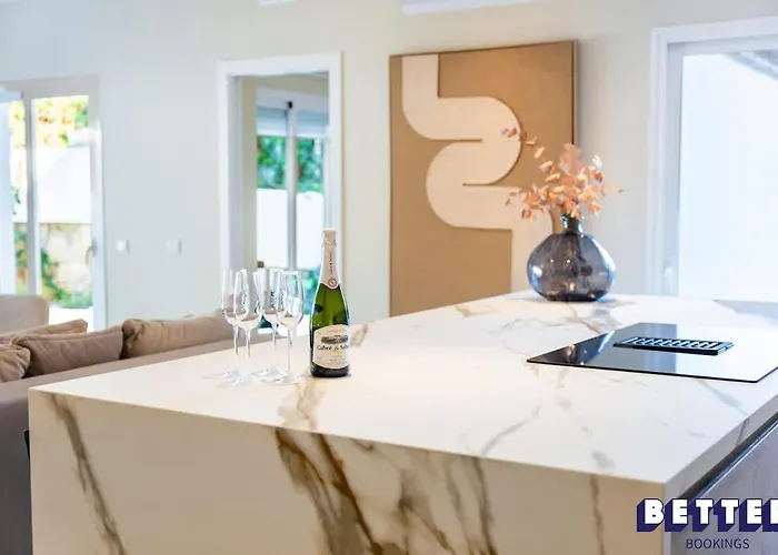 Apartment Luxurious Near Puerto Banus - Hot Tub *