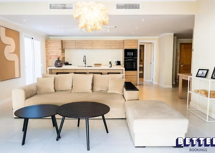 아파트 Luxurious Near Puerto Banus - Hot Tub 마르베야