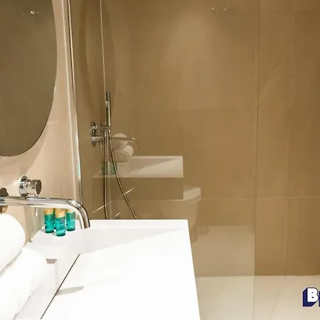 Luxurious Near Puerto Banus - Hot Tub *