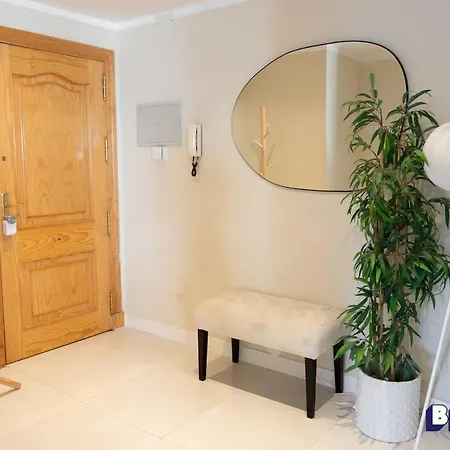 Luxurious Near Puerto Banus - Hot Tub * 马尔韦利亚